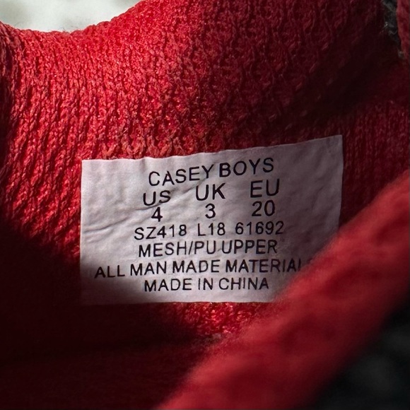 Surprise by Stride Rite Toddler shoes size 4 - Picture 6 of 6